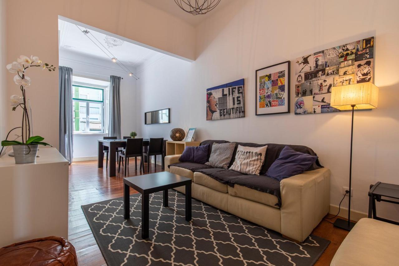 Typical 2Bdr Apartment In Lisbon By Lovelystay Esterno foto